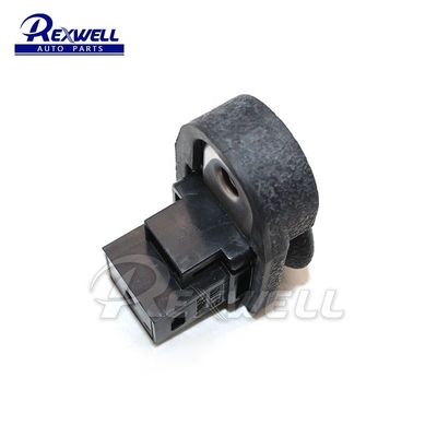 Top Quality Car Parts COVER-STEERING SWITCH For Nissan 25368-5L300 253685L300