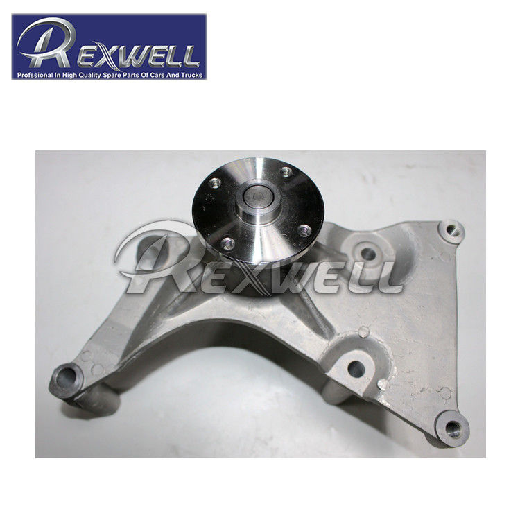 OE NO. MD143208 Engine Water Pump Bracket for Mitsubishi Pajero Montero V33W V43W