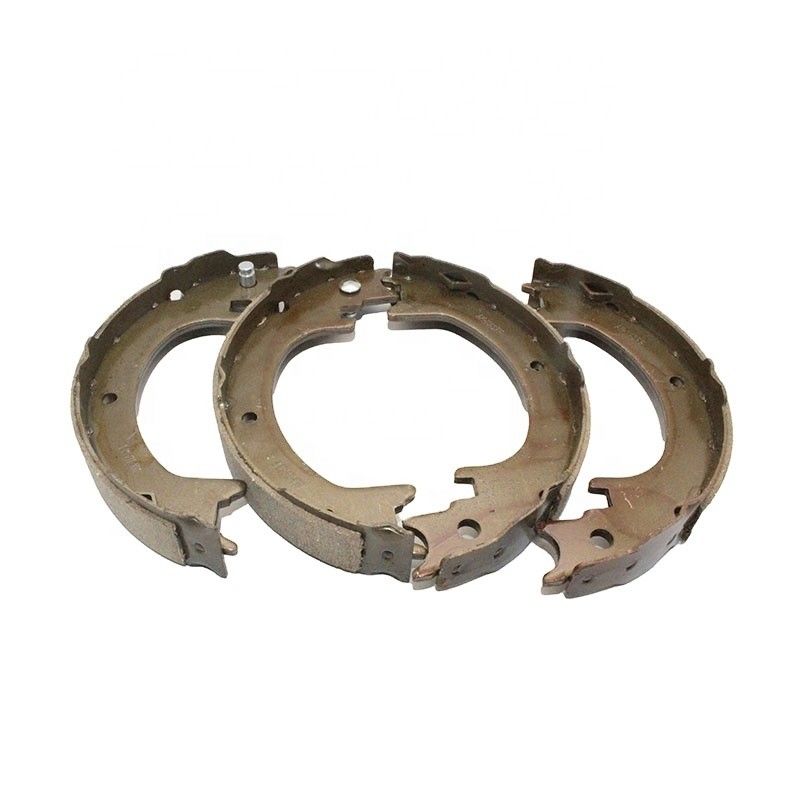 Reference NO. 981010660 Car Brake Parts Ceramic Brake Shoes Rear For Mitsubishi Pajero