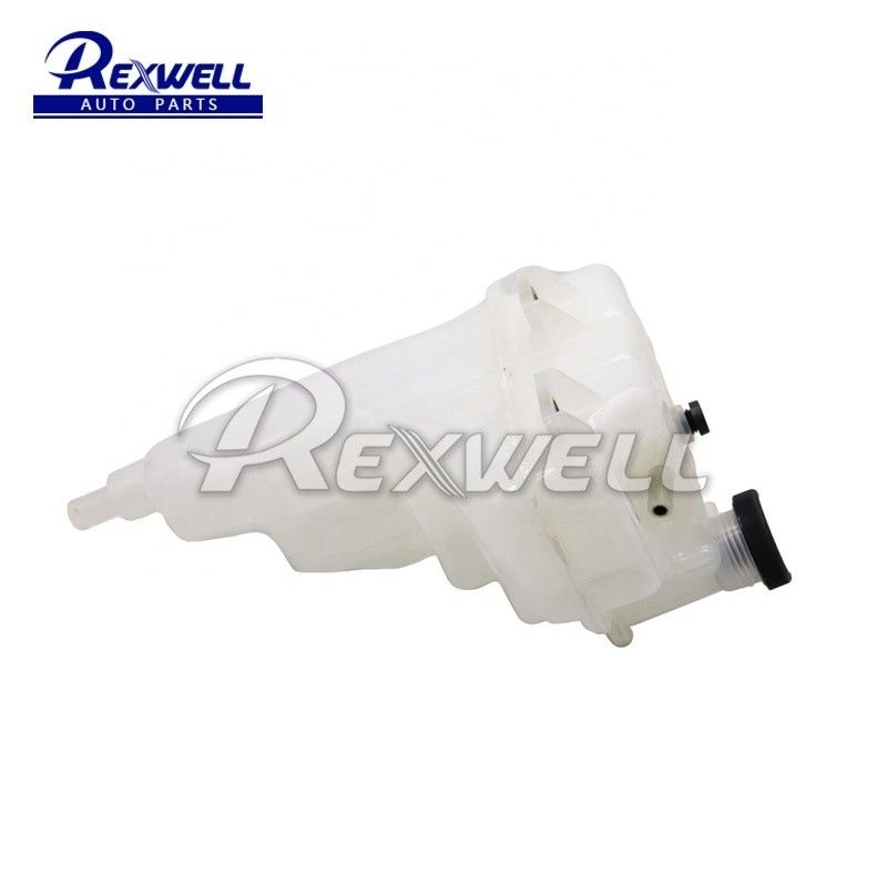 Auto Diesel Coolant Radiator Overflow Bottle Reserve Tank OEM 16470-0L082 For TOYOTA JP