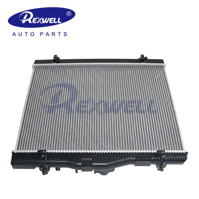 16400-30162 16400-30161 Engine Coolant Radiator Assembly For Toyota Hiace 2KD KDH2# 